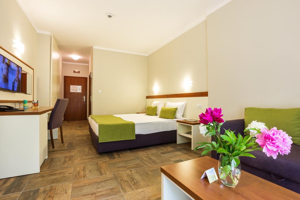 Ljuljak Hotel Altın Kumlar Dış mekan fotoğraf