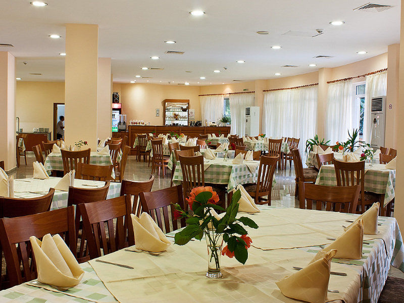 Ljuljak Hotel Altın Kumlar Dış mekan fotoğraf