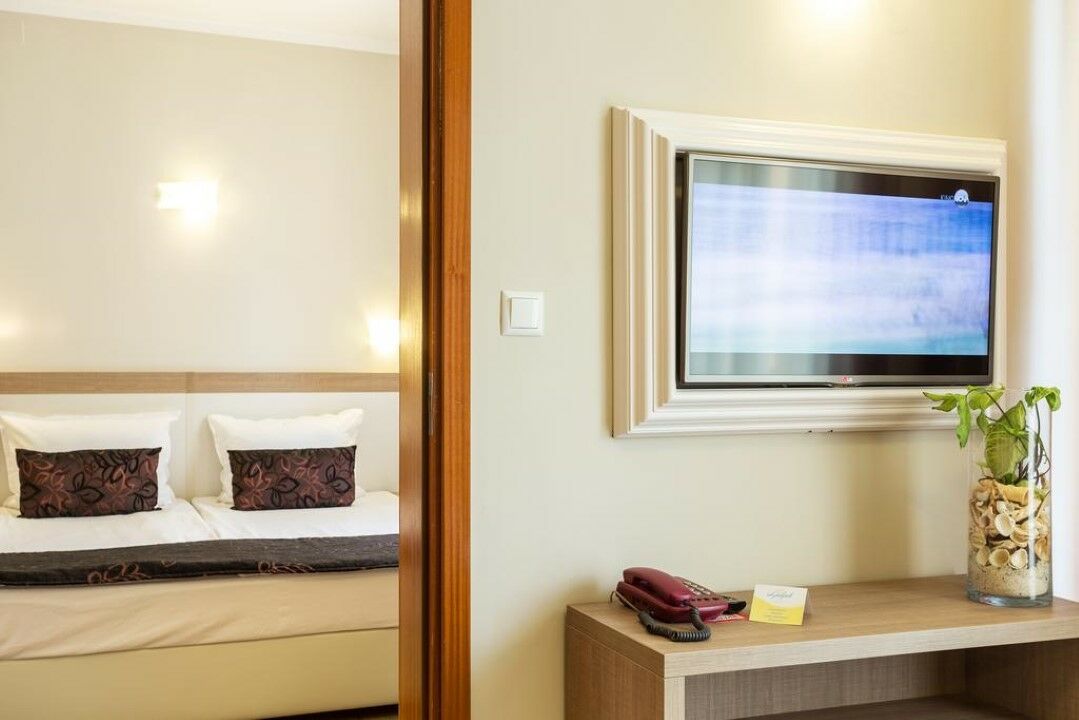 Ljuljak Hotel Altın Kumlar Dış mekan fotoğraf